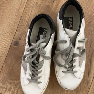 Golden goose 39, new without box